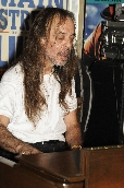 Click to see _MBK0405.JPG