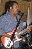 Click to see SLIM0021.JPG