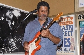 Click to see SLIM0095.JPG