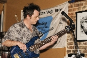 Click to see JROY0039.JPG
