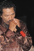 Click to see RUSH0138.JPG