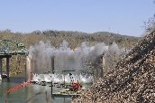 Click to see _AMS0014.JPG