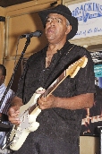 Click to see _ZAC0085.JPG